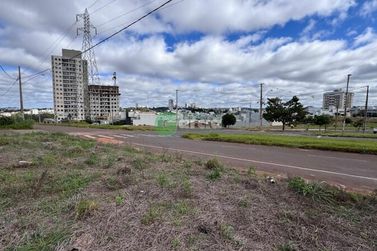 Terreno &agrave; venda - 810m&sup2; - Parque Residencial Interlagos