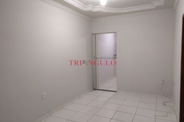 Casa &agrave; venda - 107m&sup2; - JARDIM PARAISO