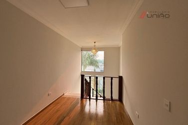 Casa para alugar - 380m&sup2; - Jardim Imigrantes II