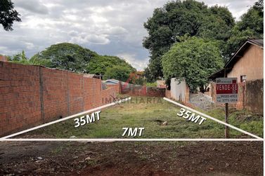Terreno &agrave; venda - 245m&sup2; - Zona V