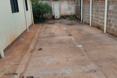 Casa para alugar - 80m&sup2; - JARDIM VERDE VALE