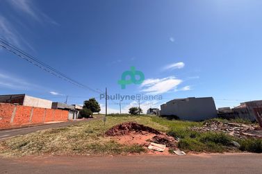 Terreno &agrave; venda - 341m&sup2; - Jardim Real