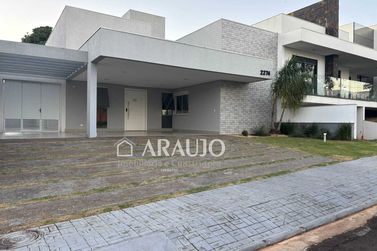 Casa &agrave; venda - 218m&sup2; - Condom&iacute;nio Residencial Portal das &Aacute;guas
