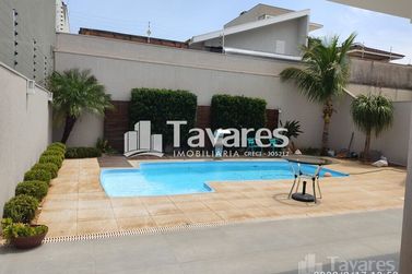 Sobrado &agrave; venda - 315m&sup2; - Zona VII