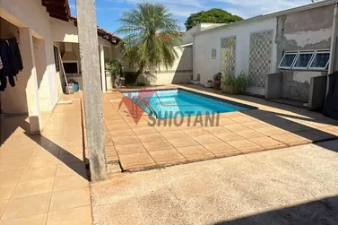 Casa &agrave; venda - Zona II