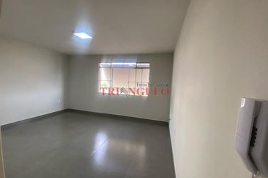 Apartamento para alugar - ZONA III