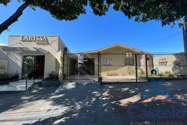 Casa &agrave; venda - 252m&sup2; - Zona I-A