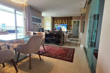 Apartamento &agrave; venda - 155m&sup2; - Zona I