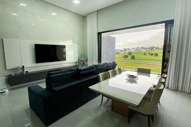 Sobrado &agrave; venda - 181m&sup2; - Jardim Cima