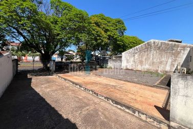 Casa &agrave; venda - Zona I