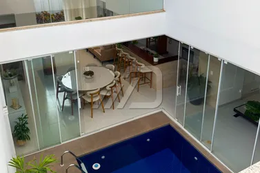 Sobrado &agrave; venda - 229m&sup2; - Jardim Veleiros