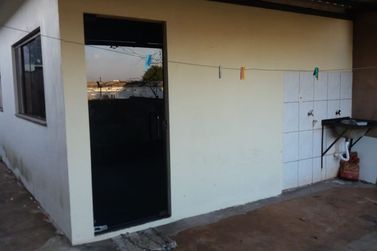 Casa &agrave; venda - 76m&sup2; - Jardim Canad&aacute;