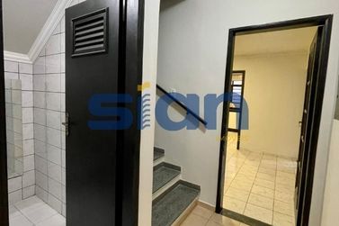 Casa para alugar - 180m&sup2; - Zona I