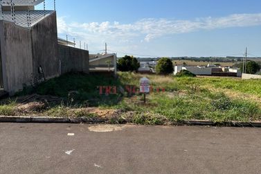 Terreno &agrave; venda - 240m&sup2; - PARQUE RESIDENCIAL METROPOLITANO