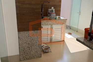 Casa &agrave; venda - 183m&sup2; - Zona III