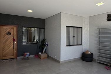 Casa &agrave; venda - 190m&sup2; - Parque Bandeirantes