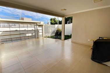 Casa &agrave; venda - 128m&sup2; - Parque Bandeirantes