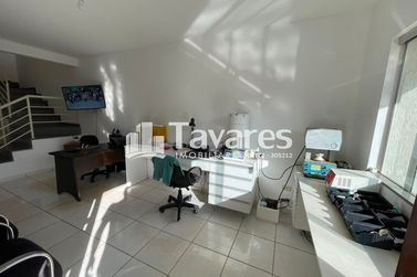 Sobrado &agrave; venda - 145m&sup2; - Zona II