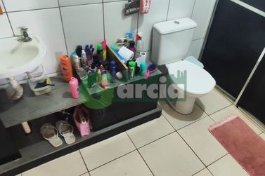 Casa &agrave; venda - 41m&sup2; - Conjunto Habitacional Sonho Meu