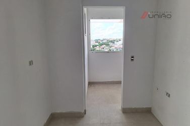 Apartamento &agrave; venda - 95m&sup2; - Jardim Harmonia