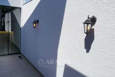 Casa &agrave; venda - 135m&sup2; - Jardim Alphaville