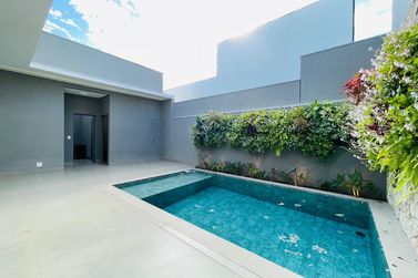 Casa &agrave; venda - 247m&sup2; - RESIDENCIAL EURO PARK