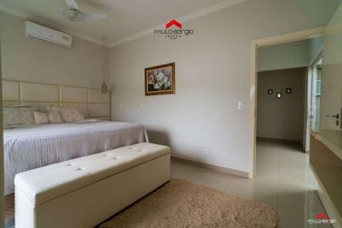 Sobrado &agrave; venda - 225m&sup2; - Jardim Petr&oacute;polis
