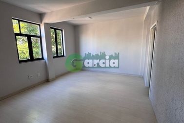 Sala Comercial &agrave; venda - 57m&sup2; - Zona I