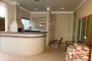 Casa &agrave; venda - Zona II