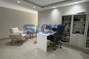 Casa &agrave; venda - 340m&sup2; - 