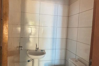 Sal&atilde;o Comercial para alugar - 76m&sup2; - Zona I