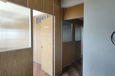 Sal&atilde;o Comercial para alugar - 150m&sup2; - Centro