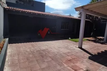 Casa &agrave; venda - Zona II