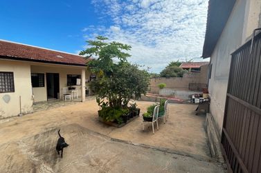 Casa &agrave; venda - 177m&sup2; - JARDIM PETROPOLIS