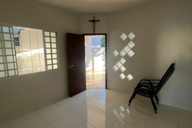 Casa para alugar - 100m&sup2; - Jardim Alphavile