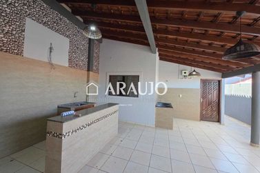 Casa &agrave; venda - 140m&sup2; - Jardim Imperial