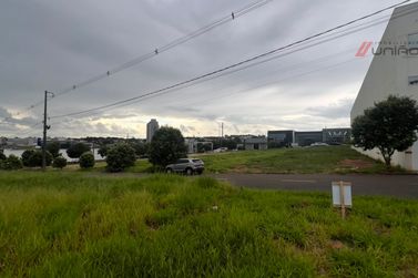 Terreno &agrave; venda - 180m&sup2; - Parque Residencial Interlagos