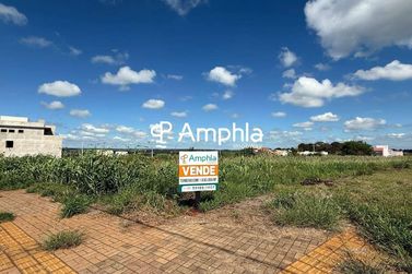 Terreno &agrave; venda - 1031m&sup2; - Centro