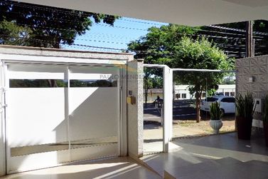 Sobrado &agrave; venda - 356m&sup2; - Zona II