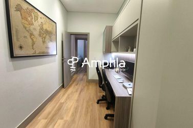 Casa &agrave; venda - 270m&sup2; - Cancelli