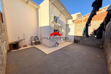 Casa &agrave; venda - 90m&sup2; - Jardim Real