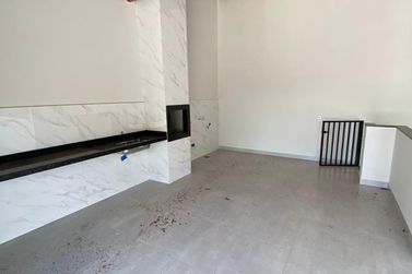 Sobrado &agrave; venda - 247m&sup2; - Zona V