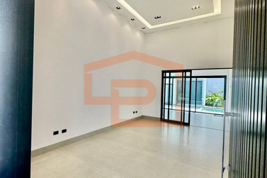 Casa &agrave; venda - 250m&sup2; - Zona VII