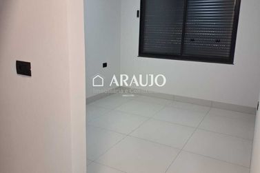 Casa &agrave; venda - 128m&sup2; - Jardim Cima