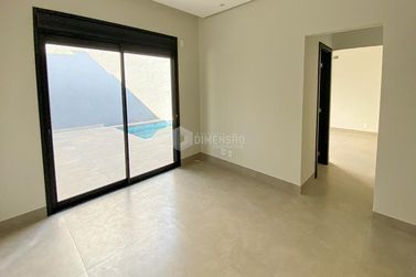 Casa &agrave; venda - 185m&sup2; - Condom&iacute;nio Jardins de Versailles