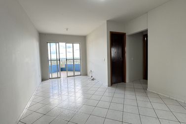 Apartamento para alugar - 50m&sup2; - Pr&oacute;ximo a Unipar Sede