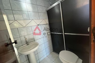 Sobrado para alugar - 110m&sup2; - Zona VI
