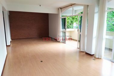 Apartamento &agrave; venda - 234m&sup2; - ZONA I