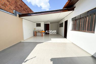 Casa &agrave; venda - 130m&sup2; - Zona II