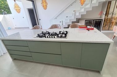 Casa &agrave; venda - 250m&sup2; - Residencial Royal Garden